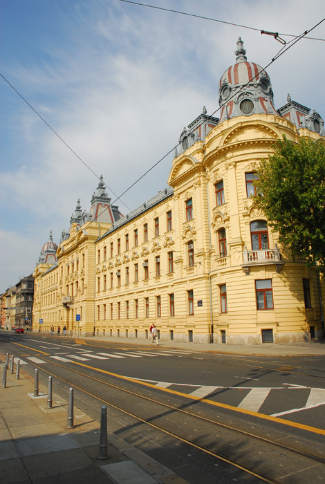 Zagreb photo guide - Station Zagreb