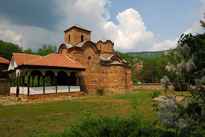 Sveti Jovan Bogoslov, u narodu poznatiji kao poganovski manastir